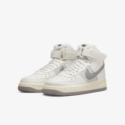 Nike Air Force 1 High LE Sail/Medium Grey-Light Bone  DV2236-100 Grade-School