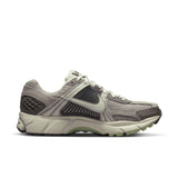 Nike Zoom Vomero 5 Cobblestone/Light Bone  FB8825-001 Women's